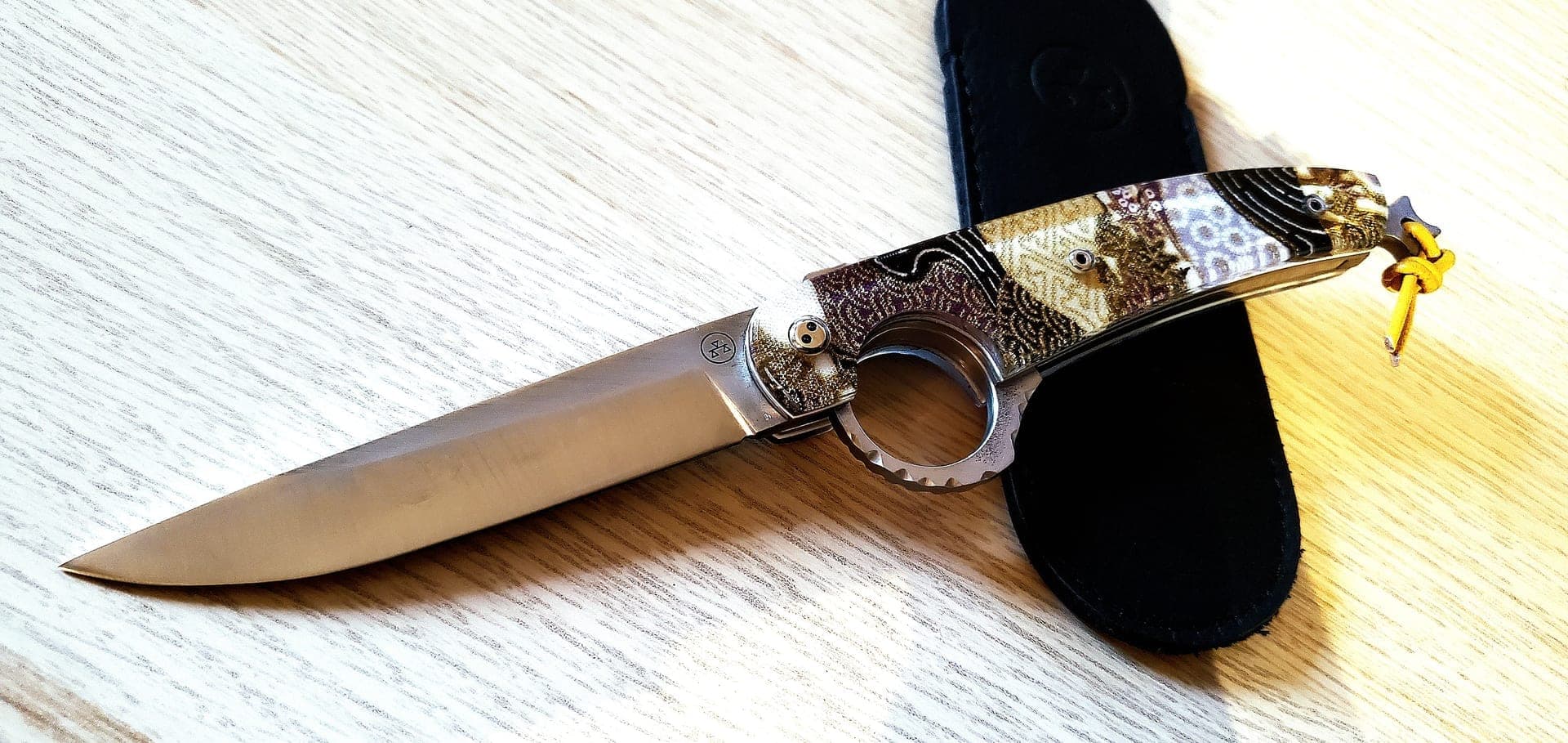 Le Fhiers — couteau artisanal Sur demande